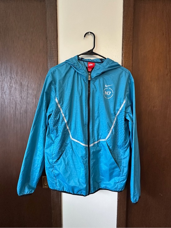 Nike Other - Nike Men’s Windbreaker size medium